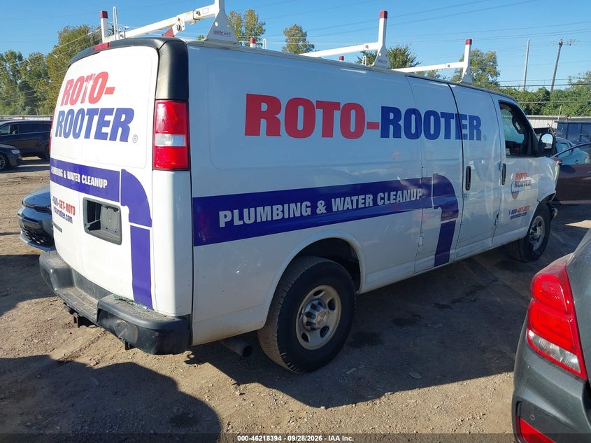 2019 CHEVROLET EXPRESS 2500 WORK VAN · Photo 4
