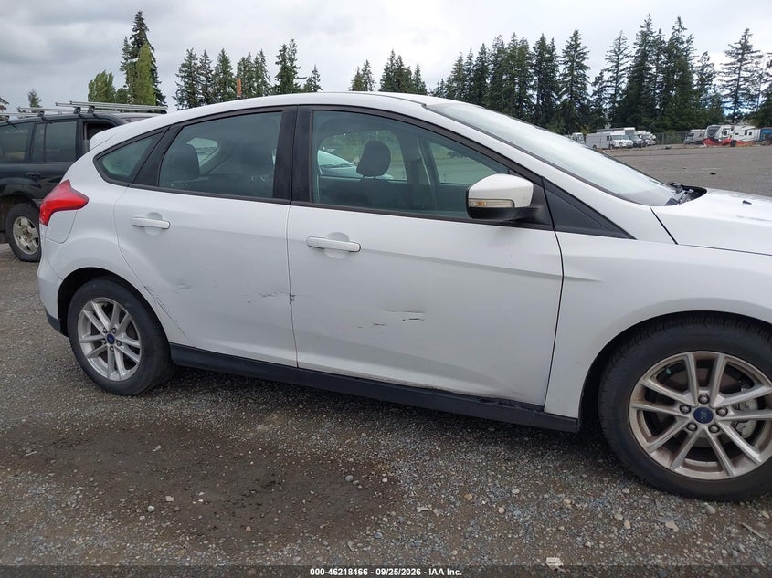 2015 FORD FOCUS SE · Фото 6