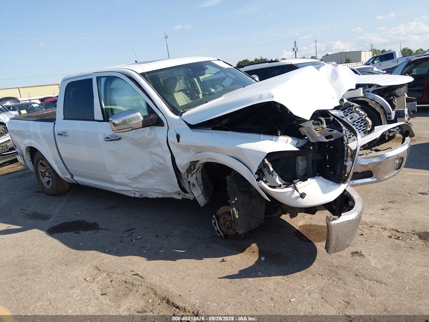 Vin: 1c6rr7nt8es420908, lot: 46718549, ram 1500 laramie 20141