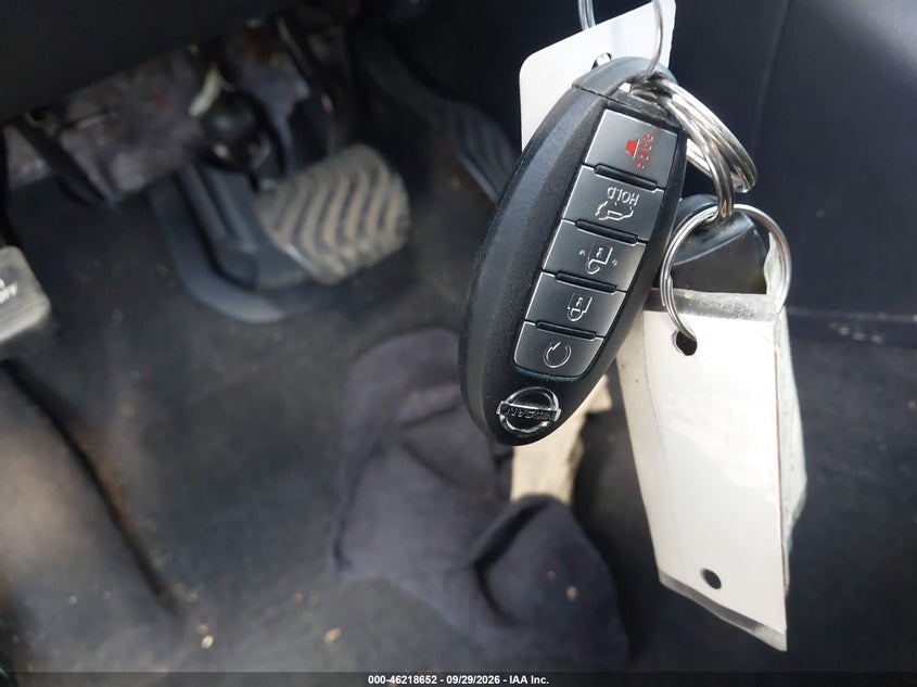 NISSAN ROGUE 2018 VIN 5N1AT2MV2JC813073