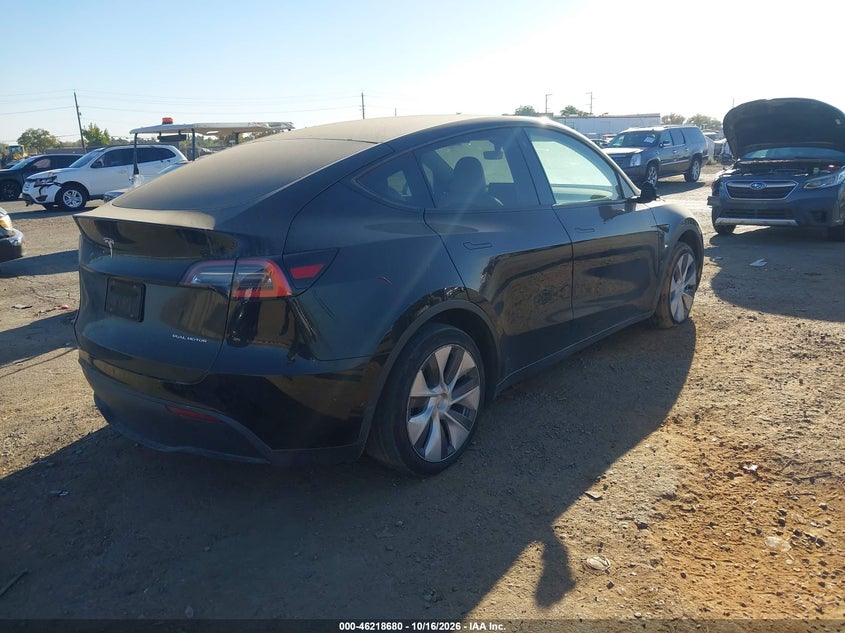 Vin: 5yjygdee0lf056455, lot: 46718603, tesla model y long range dual motor all-wheel drive 20204