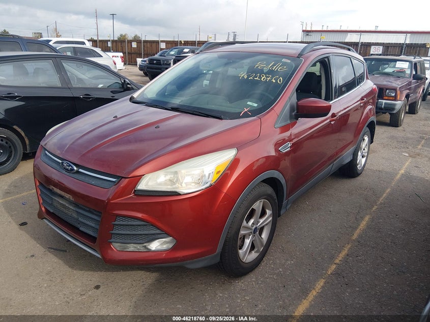 Vin: 1fmcu9gx7eud80281, lot: 46718683, ford escape se 20142