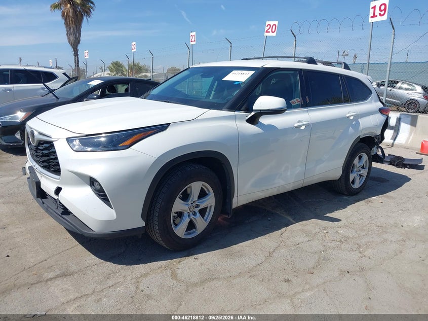 2021 Toyota Highlander, Лівий зад, IAAI, VIN 5TDZZRAH0MS055251 — фото 2