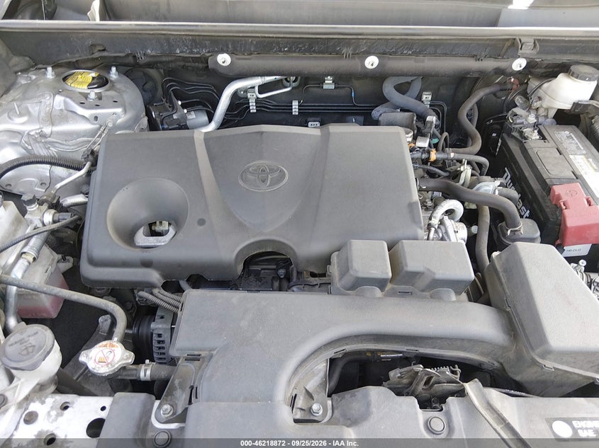 TOYOTA RAV4 - zdjęcie 10