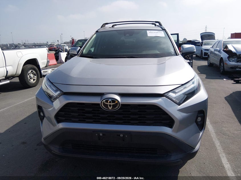 TOYOTA RAV4 - zdjęcie 13