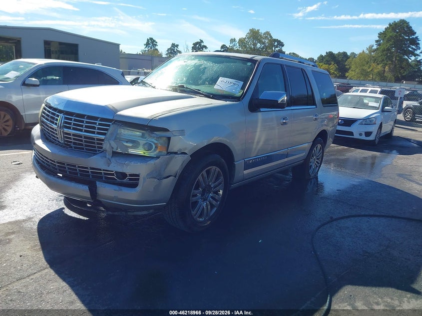 2007 Lincoln Navigator Ultimate, Обычный износ, IAAI, VIN 5LMFU27527LJ03546 — фото 2