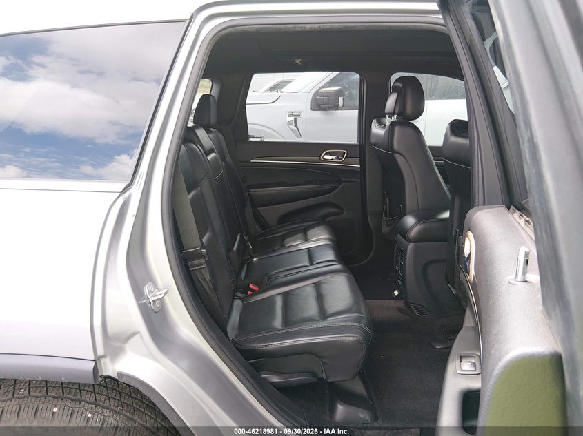 JEEP GRAND CHEROKEE - zdjęcie 8