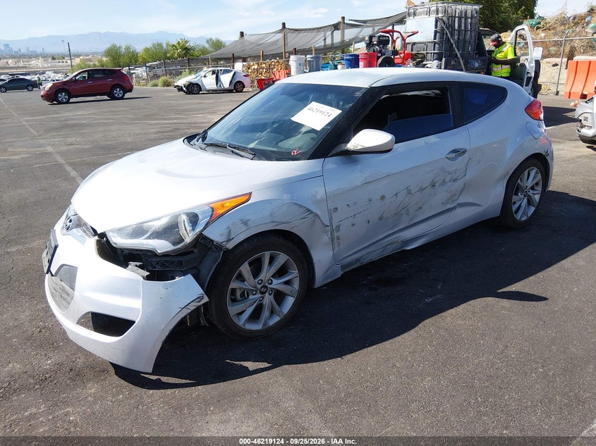 2017 Hyundai Veloster, Удар спереду, IAAI, VIN KMHTC6ADXHU321374 — фото 2