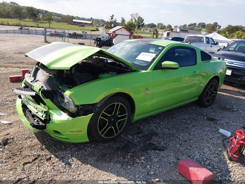 2014 Ford Mustang V6 Premium, Front End, IAAI, VIN 1ZVBP8AM4E5313502 — photo 2