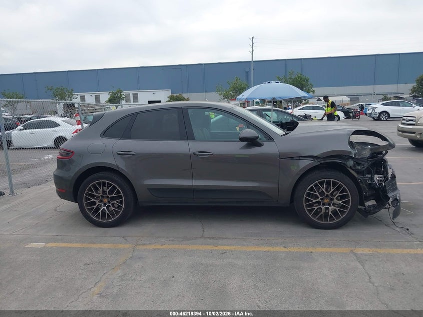 PORSCHE MACAN - zdjęcie 14