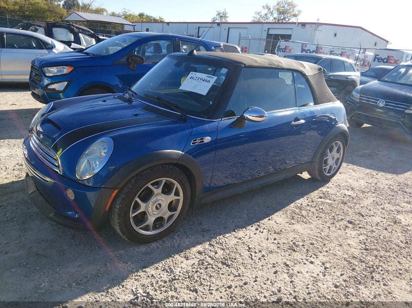 2005 MINI COOPER S · Фото 2