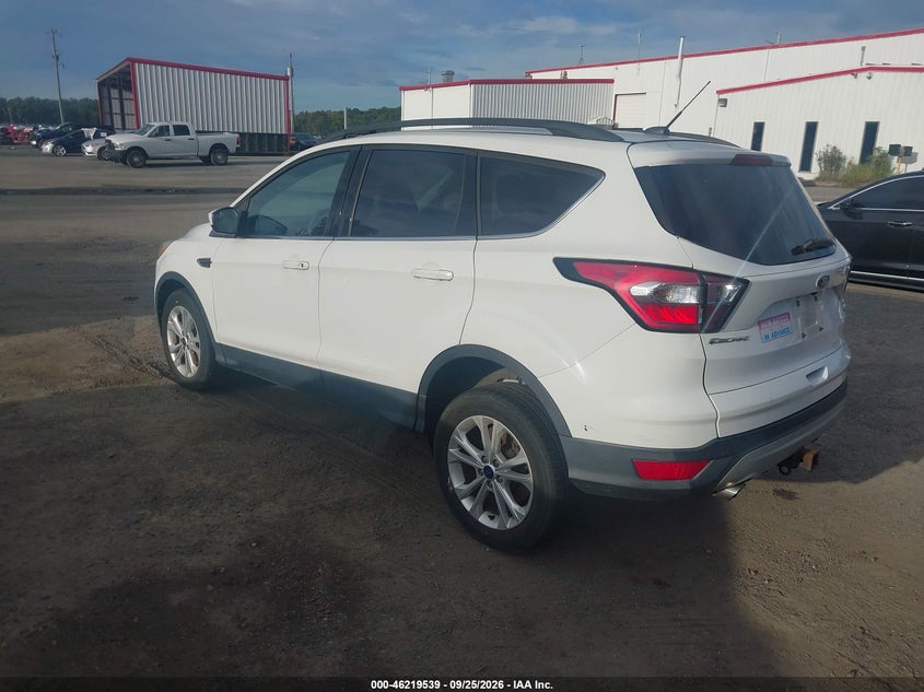 Vin: 1fmcu9gdxjuc12134, lot: 46719462, ford escape se 20183
