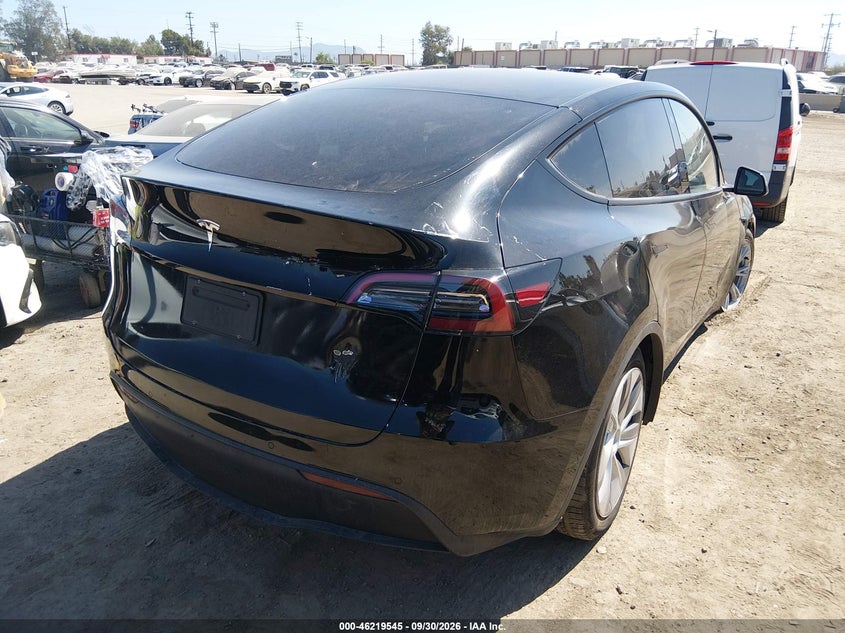 Vin: 5yjygdee3mf304702, lot: 46719468, tesla model y long range dual motor all-wheel drive 20214