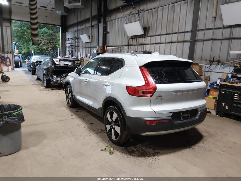 Vin: yv4162uk6m2455260, lot: 46719474, volvo xc40 t5 momentum 20213