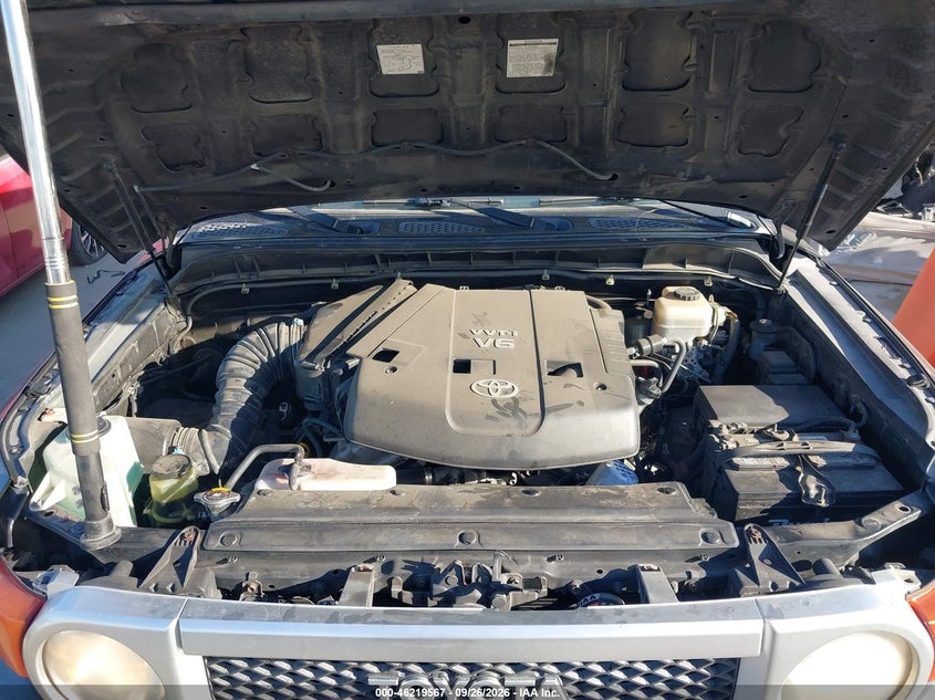 TOYOTA FJ CRUISER 2007 VIN JTEBU11F870027555