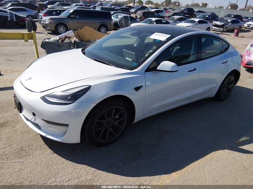 2023 Tesla Model 3, Удар ззаду, IAAI, VIN 5YJ3E1EA3PF543697 — фото 2