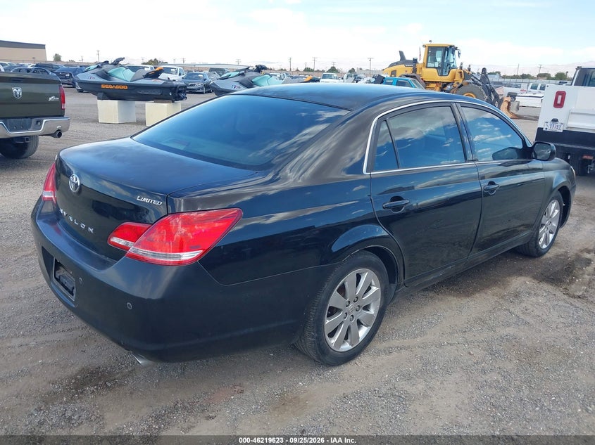 2005 TOYOTA AVALON auction photo 4