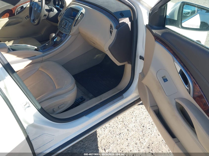 2010 BUICK LACROSSE CXL · Фото 5