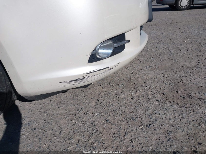 2010 BUICK LACROSSE CXL · Фото 6