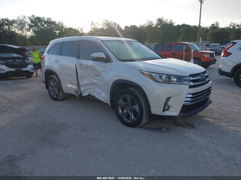 2018 TOYOTA HIGHLANDER HYBRID LIMITED PLATINUM