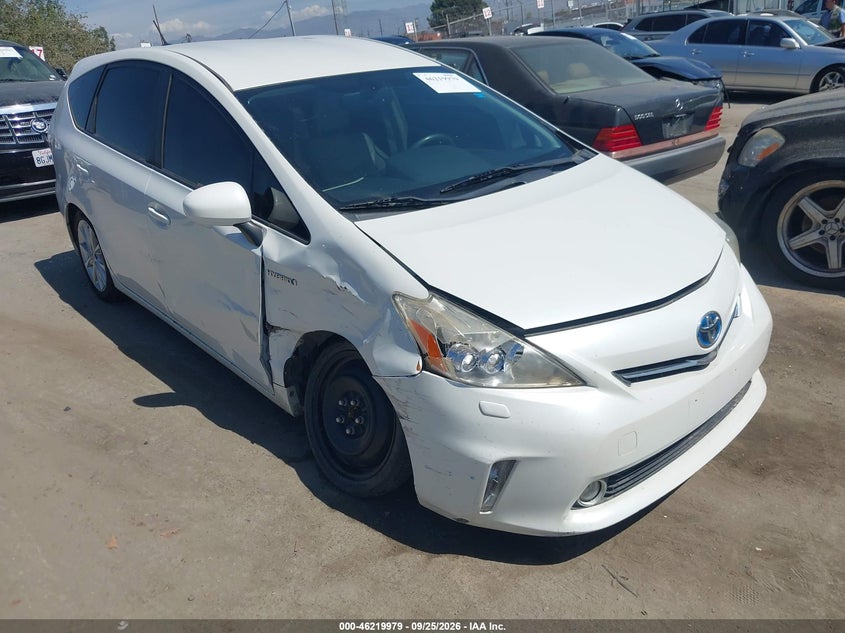 Vin: jtdzn3eu6c3138814, lot: 46719902, toyota prius v five 2012 img_1