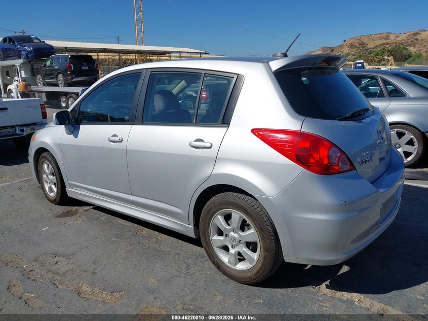 Vin: 3n1bc1cp5bl487428, lot: 46719933, nissan versa 1.8sl 20113
