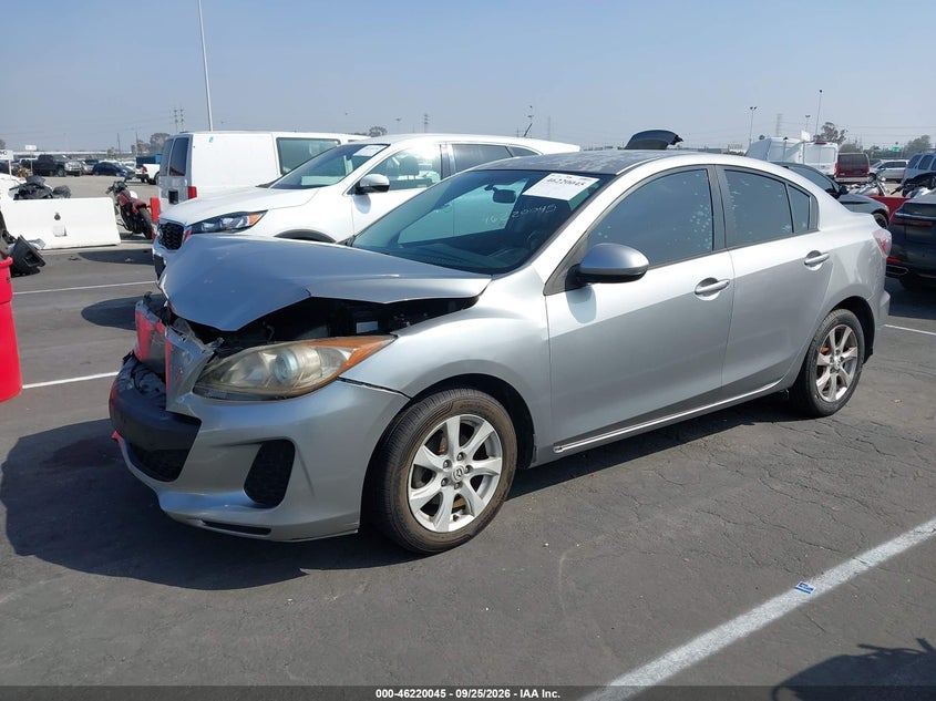 Vin: jm1bl1up0d1785732, lot: 46719968, mazda mazda3 i sport 20132