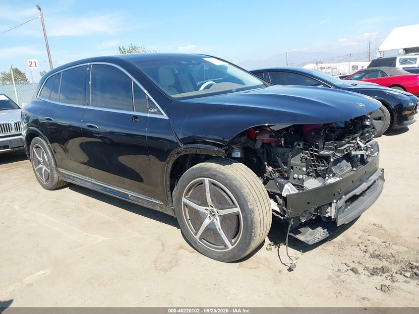 Vin: 4jgdm4eb1pa013198, lot: 46720025, mercedes-benz eqs 580 suv 4matic 2023 img_1