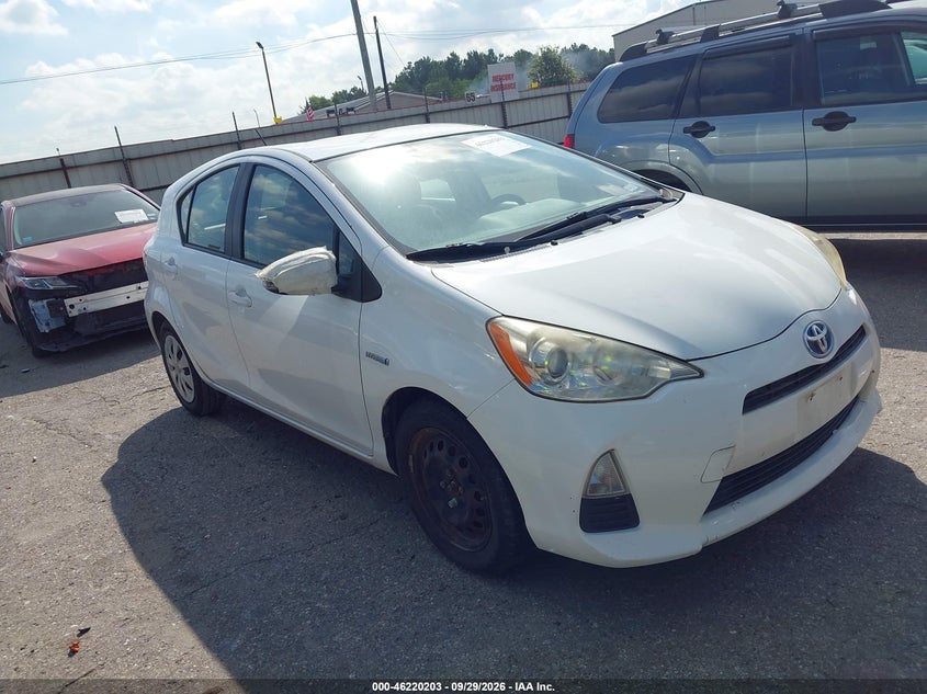 Vin: jtdkdtb3xd1043637, lot: 46720126, toyota prius c two 20131