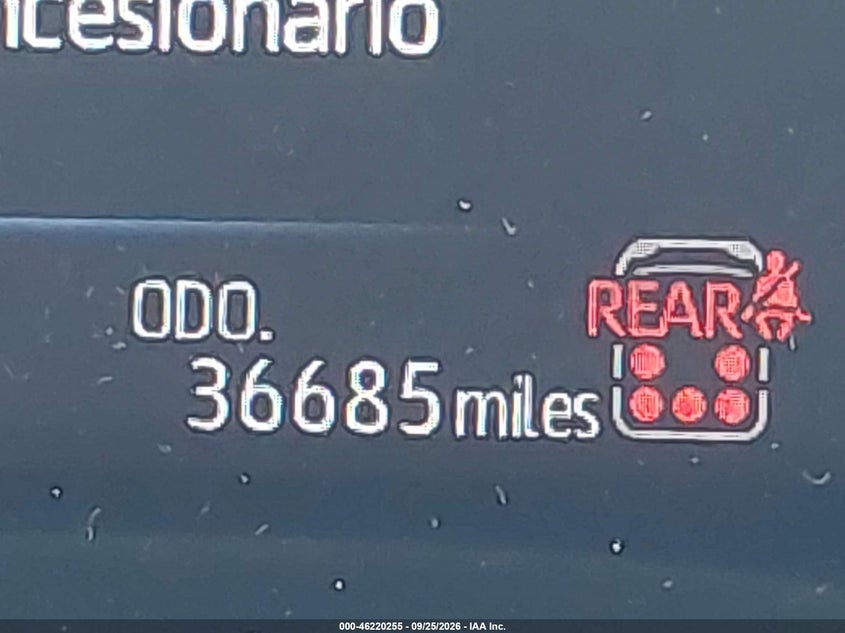 2026 TOYOTA SIENNA XLE · Photo 16