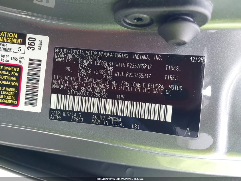 2026 TOYOTA SIENNA XLE · Photo 9