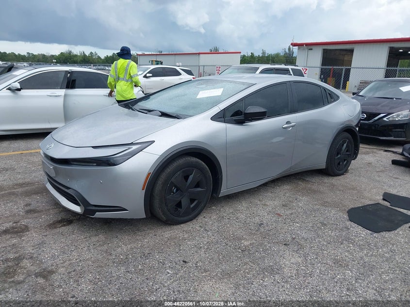 Vin: jtdacacu5t3076171, lot: 46720549, toyota prius plug-in hybrid se 20262