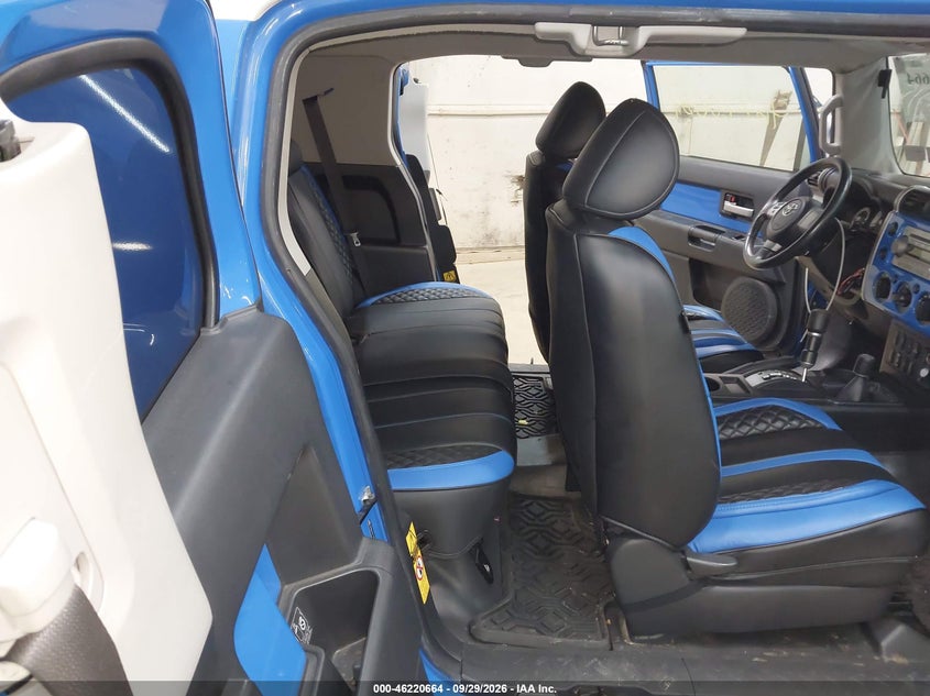 TOYOTA FJ CRUISER 2007 VIN JTEBU11F170075334