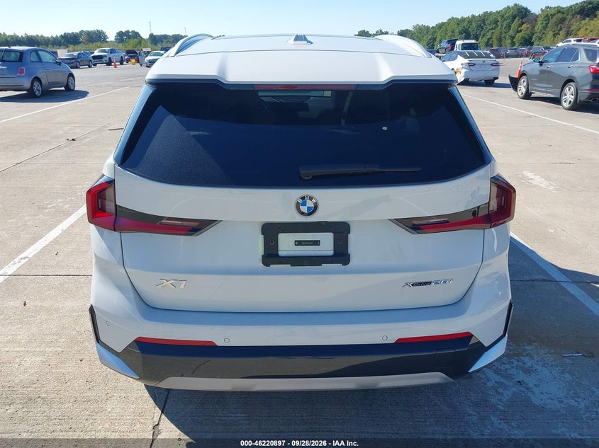 BMW X1 - zdjęcie 16