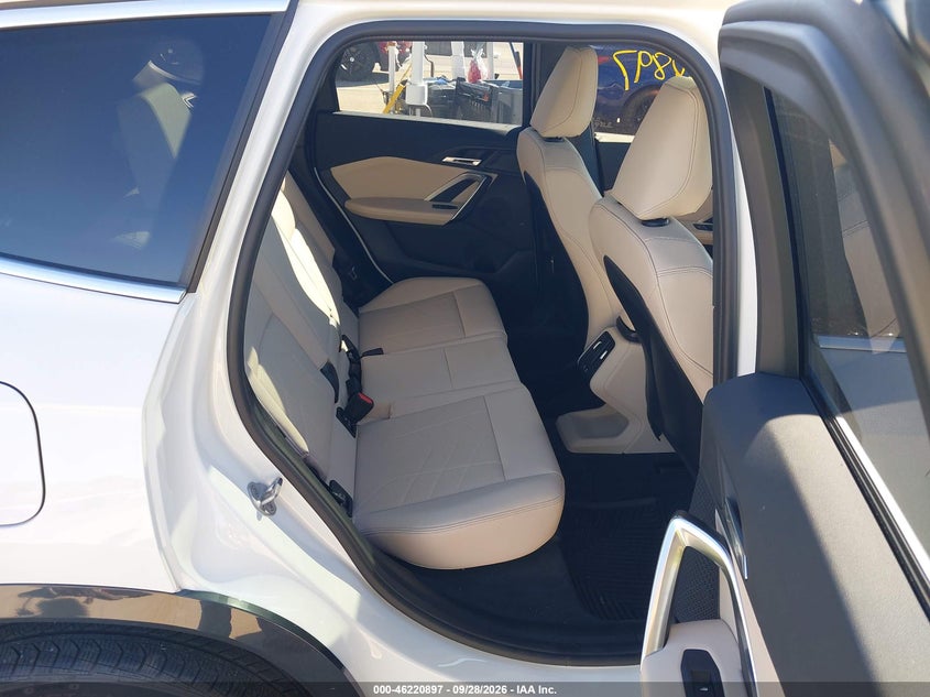BMW X1 - zdjęcie 8