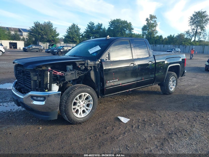 GMC SIERRA 1500 - zdjęcie 2