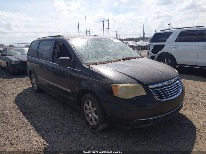 2011 Chrysler Town & Country Touring