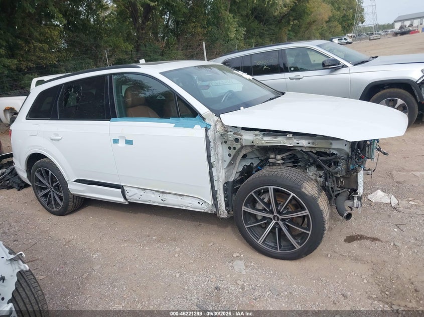AUDI Q7 - zdjęcie 14