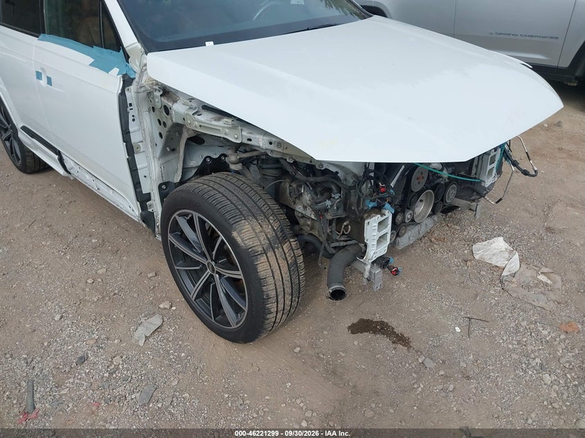AUDI Q7 - zdjęcie 6