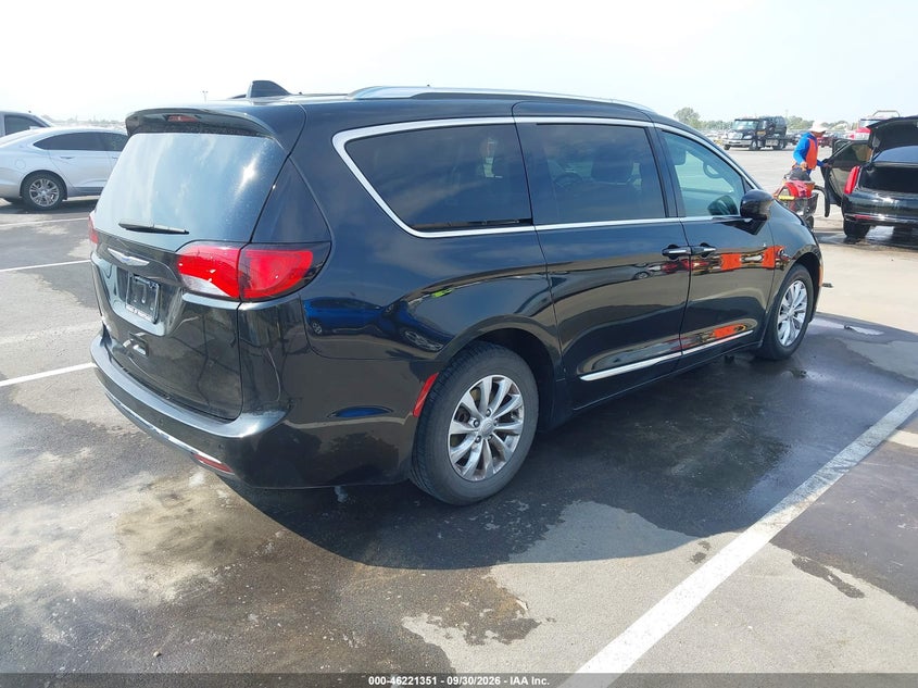 Vin: 2c4rc1bg4jr217492, lot: 46721339, chrysler pacifica touring l 20184