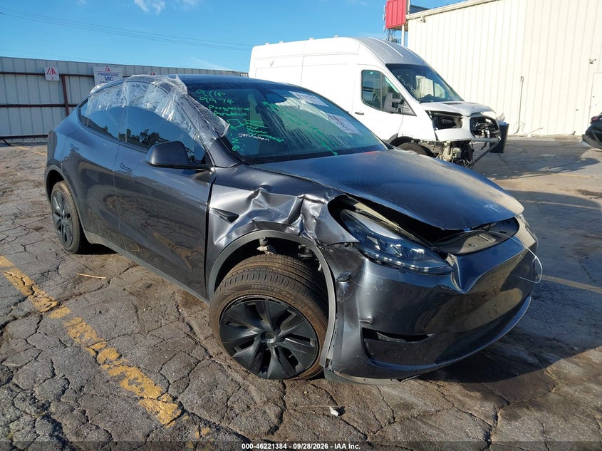Vin: 7saygdee8rf208848, lot: 46721372, tesla model y long range dual motor all-wheel drive 2024 img_1