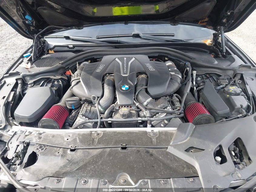 BMW M550I - zdjęcie 10