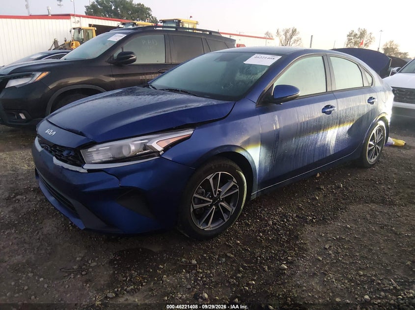 2023 Kia Forte, Front End, IAAI, VIN 3KPF24ADXPE599570 — photo 2