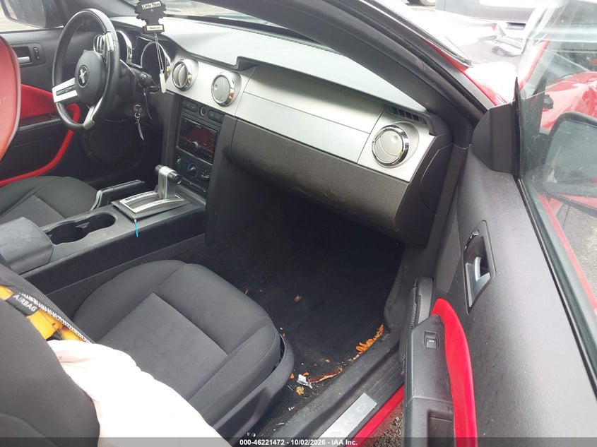 FORD MUSTANG 2006 VIN 1ZVHT80N265119343