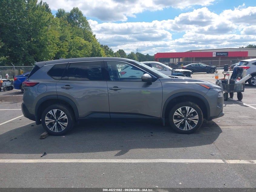 2021 NISSAN ROGUE SV FWD · Photo 14