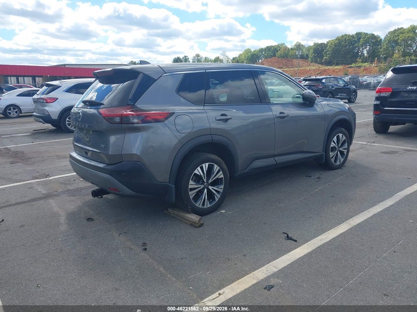 2021 NISSAN ROGUE SV FWD · Photo 4
