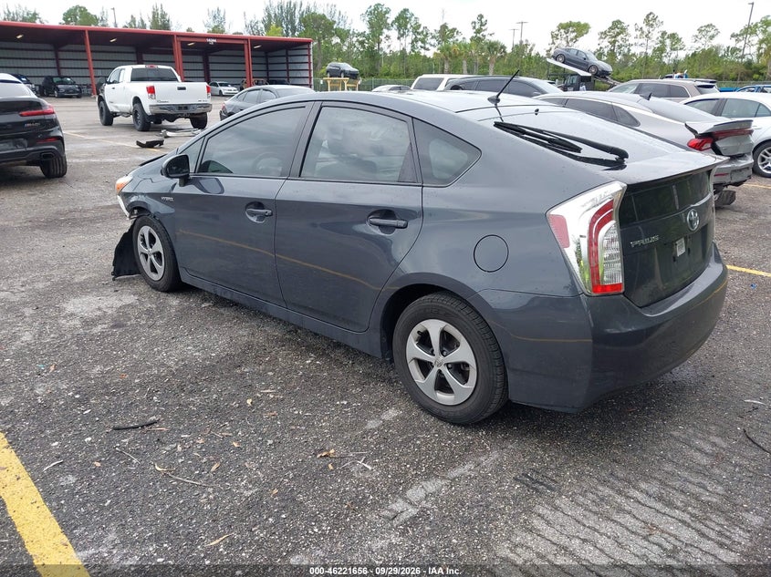 TOYOTA PRIUS - zdjęcie 3