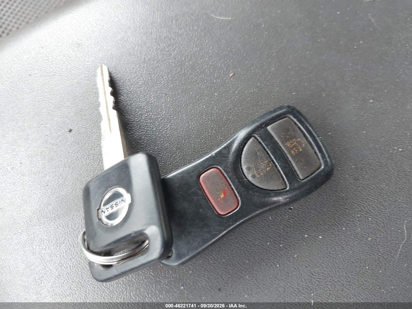 2005 NISSAN FRONTIER LE · Photo 11