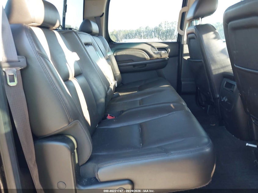 GMC SIERRA 2500HD 2014 VIN 1GT125E81EF118217