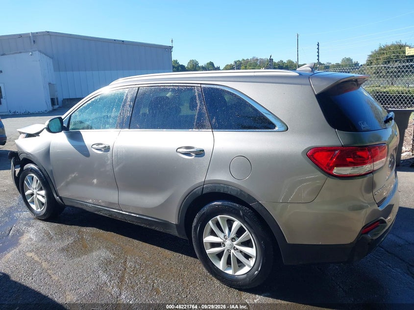 2017 KIA SORENTO 2.4L LX · Фото 14